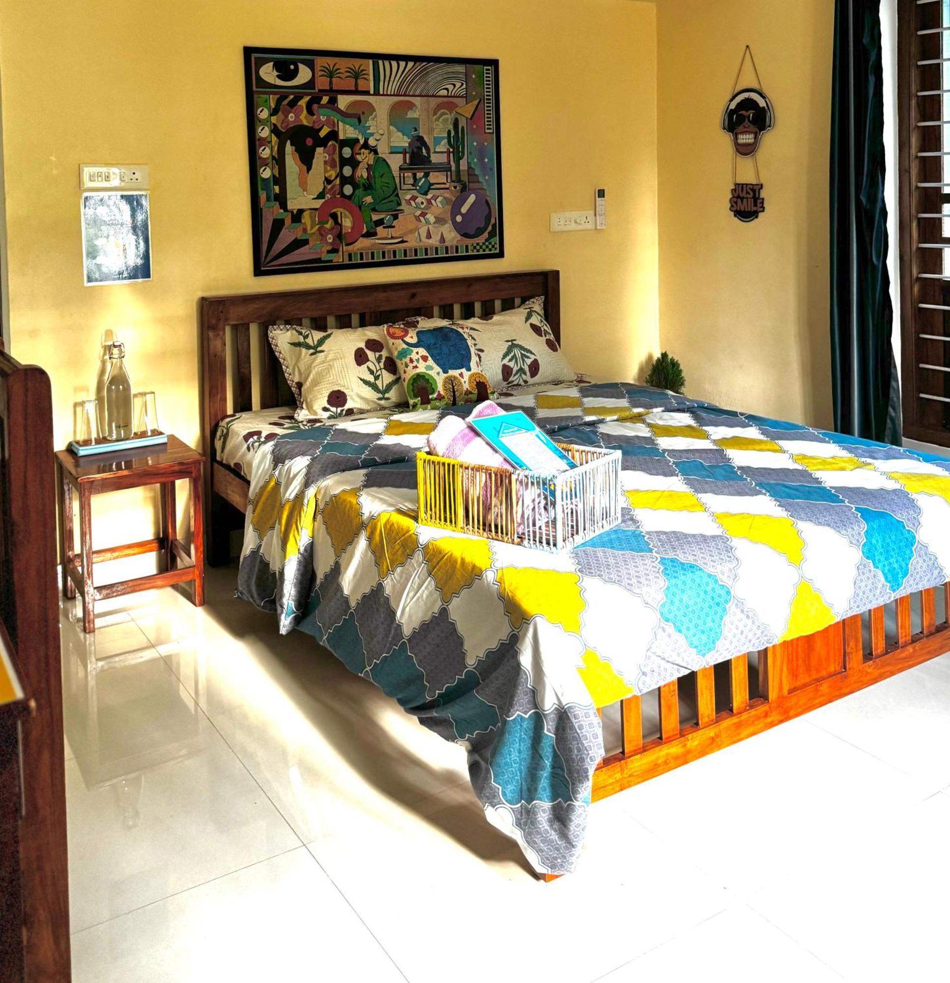 The Yellow Submarine Varkala Exterior foto